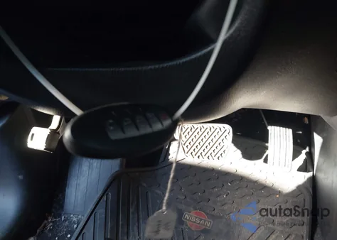 2017 Nissan Pathfinder Sl z USA, uszkodzony, nr VIN 5N1DR2MM6HC618400